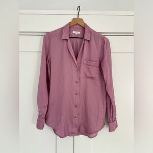 Equipment Femme faux silk blouse, size Small, Mauve/Lavender